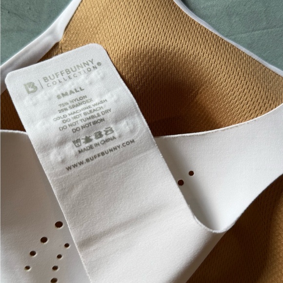 BuffBunny Airbrush Laser BTC Sports Bra White Small - Picture 9 of 10